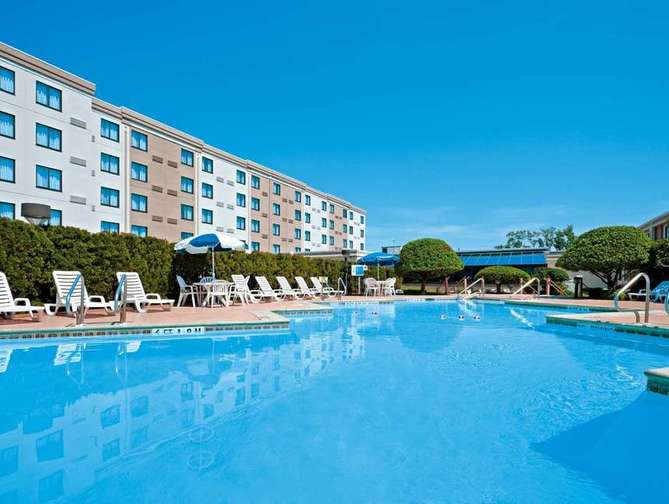 Holiday Inn Hasbrouck Heights Meadowlands | New York!