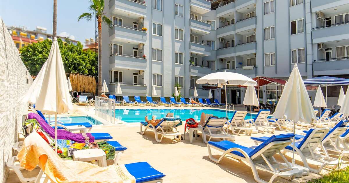 Zwembad met glijbanen van Horizon Apart Hotel in Alanya, Turkije foto 2