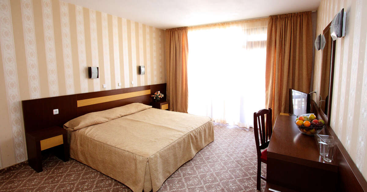 Hotelkamer in  Izola Paradise Hotel in Sunny Beach, Bulgarije foto 2