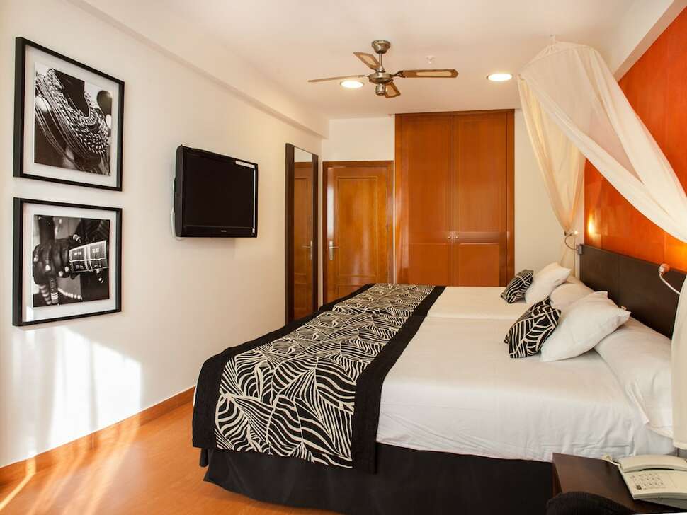 Hotel Magic Aqua Rock Gardens: Zonvakantie Costa Blanca Deal