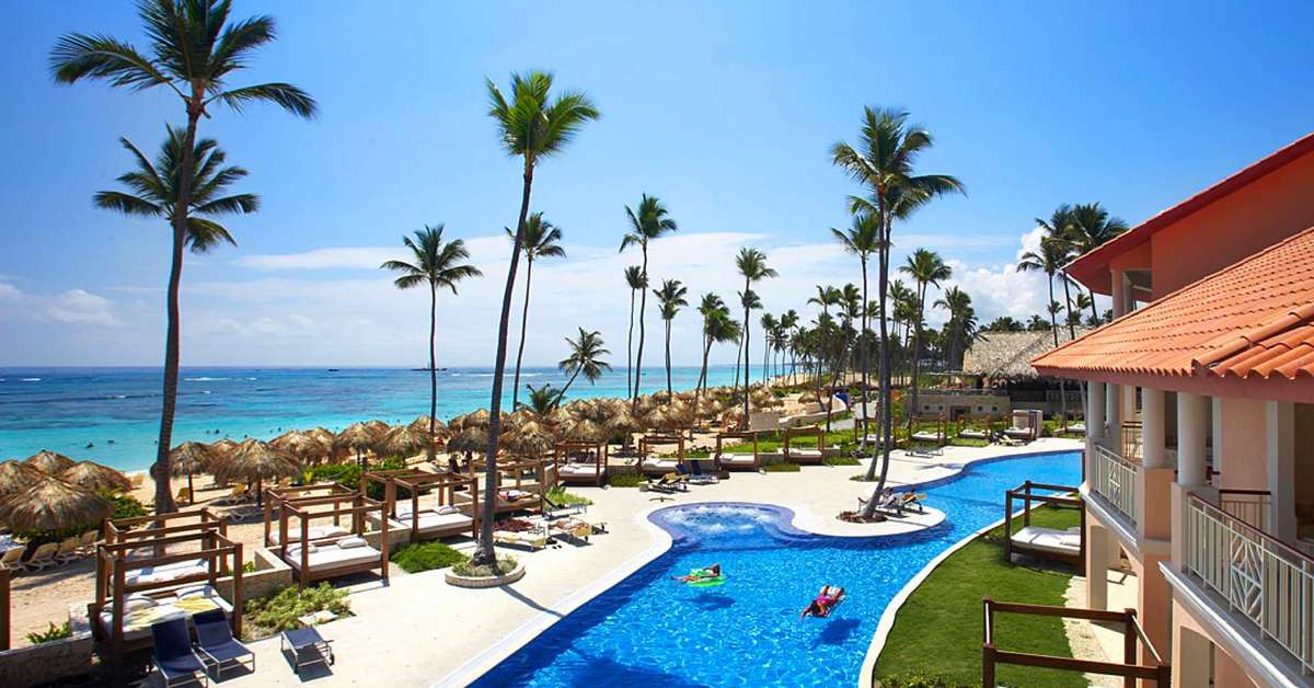 Buitenkant van Majestic Elegance Hotel in Punta Cana, Dominicaanse Republiek foto 1