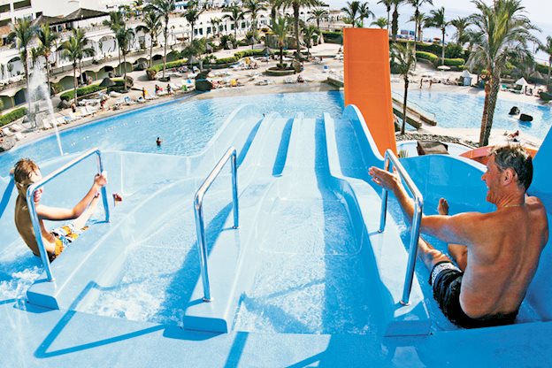 Zwembad van Paradise Lago Taurito Hotel in Playa De Taurito, Spanje foto 3