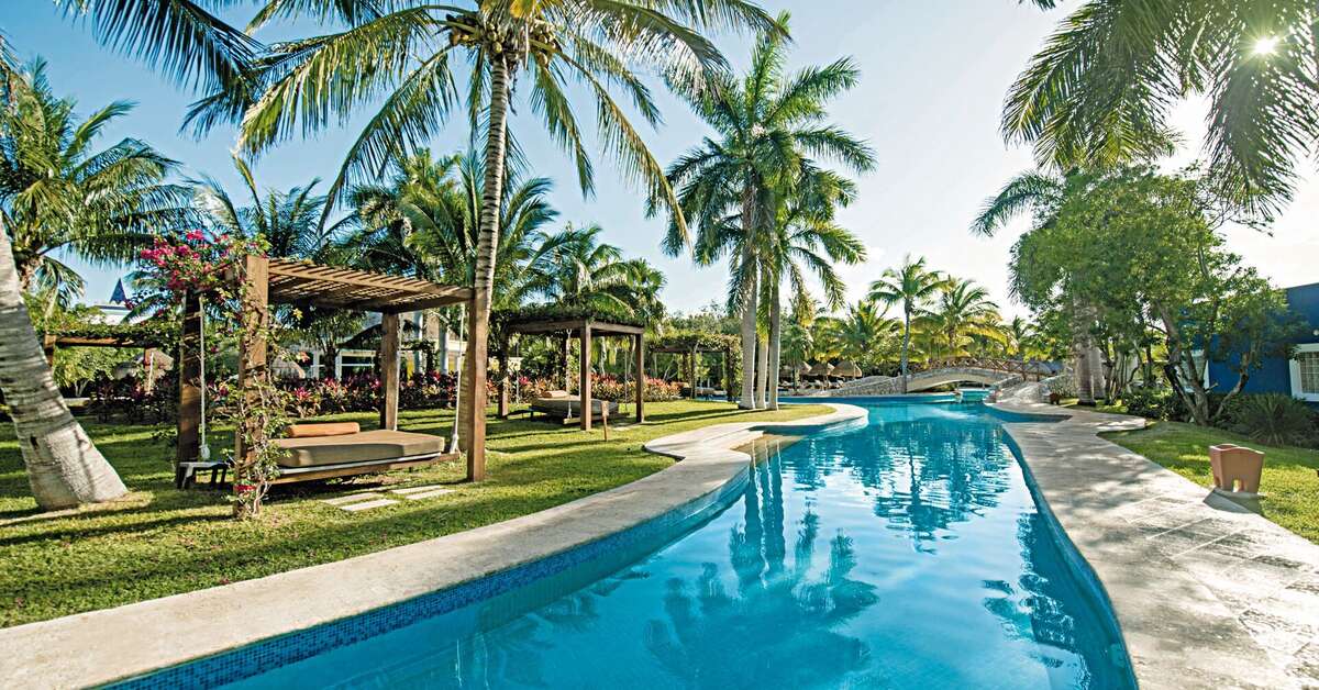 Zwembad van Iberostar Paraiso Del Mar Hotel in Playa Paraíso, Spanje foto 1
