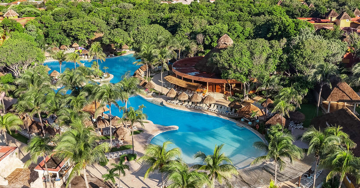 Zwembad van Iberostar Tucan Hotel Playa Del Carmen, Mexico foto 1