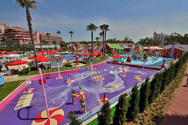 Kermis bij IC Hotels Santai Family Resort in Belek, Turkije foto 2