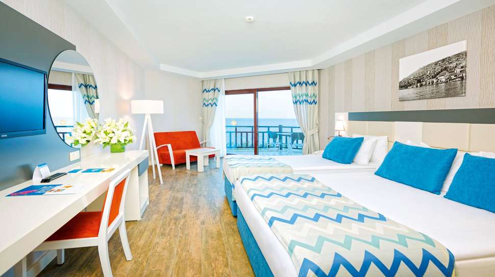 Hotelkamer in Justiniano Club Park Conti Resort in Okurcalar, Turkije foto 1