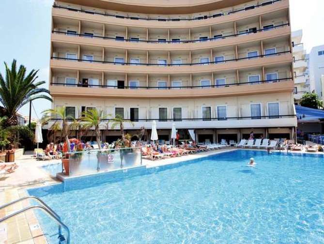 Zwembad van Kipriotis Hotel in Rhodos-Stad, Griekenland  foto 3