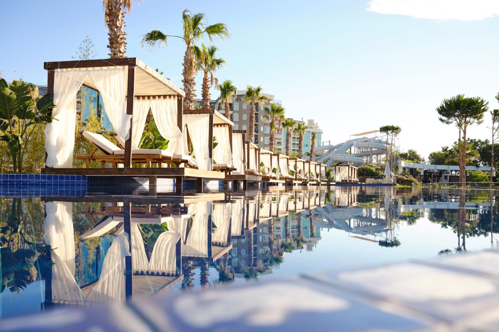 Zwembad van Laur Experience & Elegance Hotel Didim, Turkije foto 1