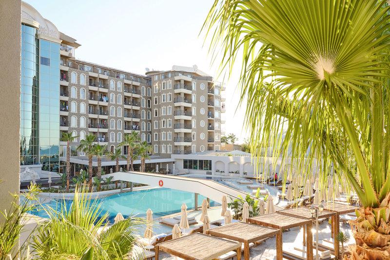 Buitenkant van Laur Experience & Elegance Hotel Didim, Turkije foto 3