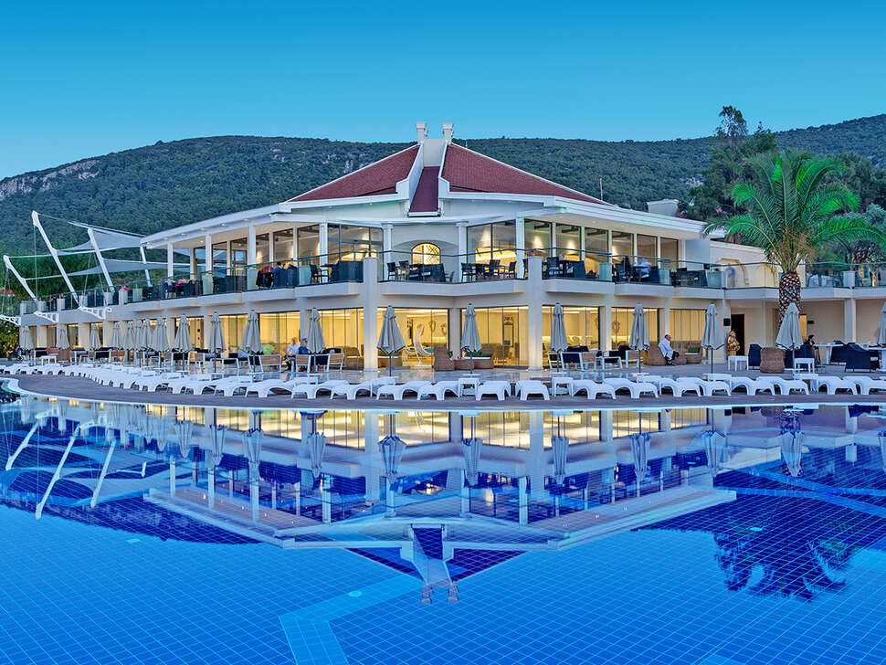 Zwembad van Long Beach Club Nature Hotel Akbük, Turkije foto 1