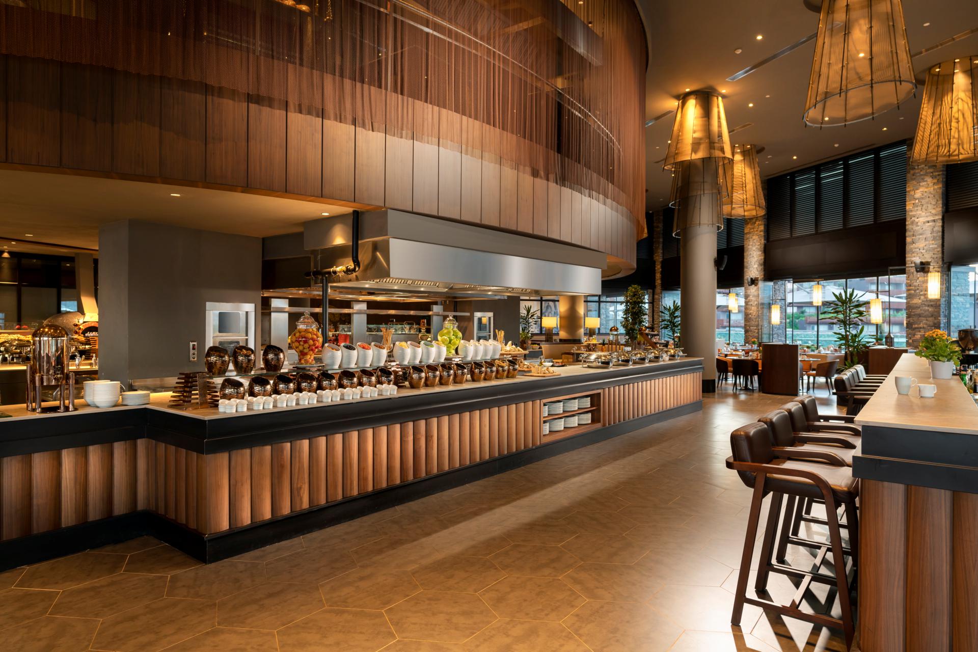 Restaurant in het Lujo Hotel in Guvercinlik, Turkije foto 3