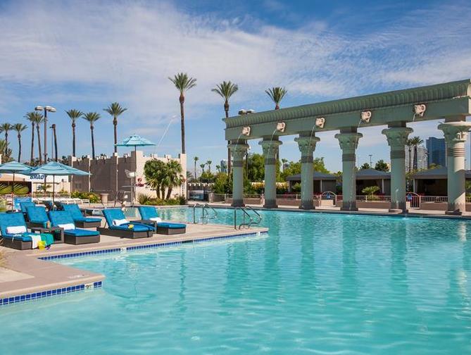 Luxor Hotel & Casino | Las Vegas