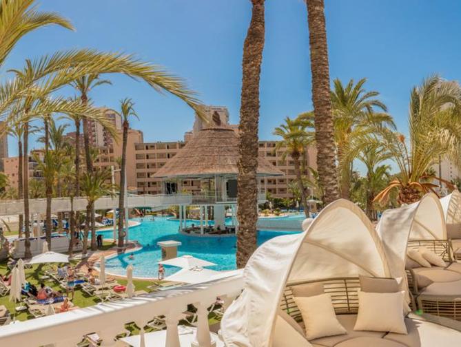 magic-tropical-splash-aparthotel-benidorn-spanje