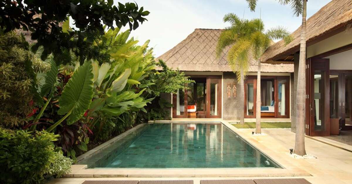 Zwembad van Mahagiri Villas Hotel Sanur, Indonesie foto 1
