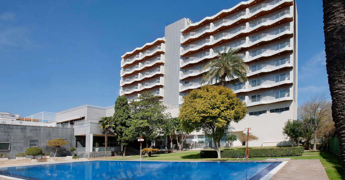 Zwembad van Medium Hotel Valencia, Spanje foto 1