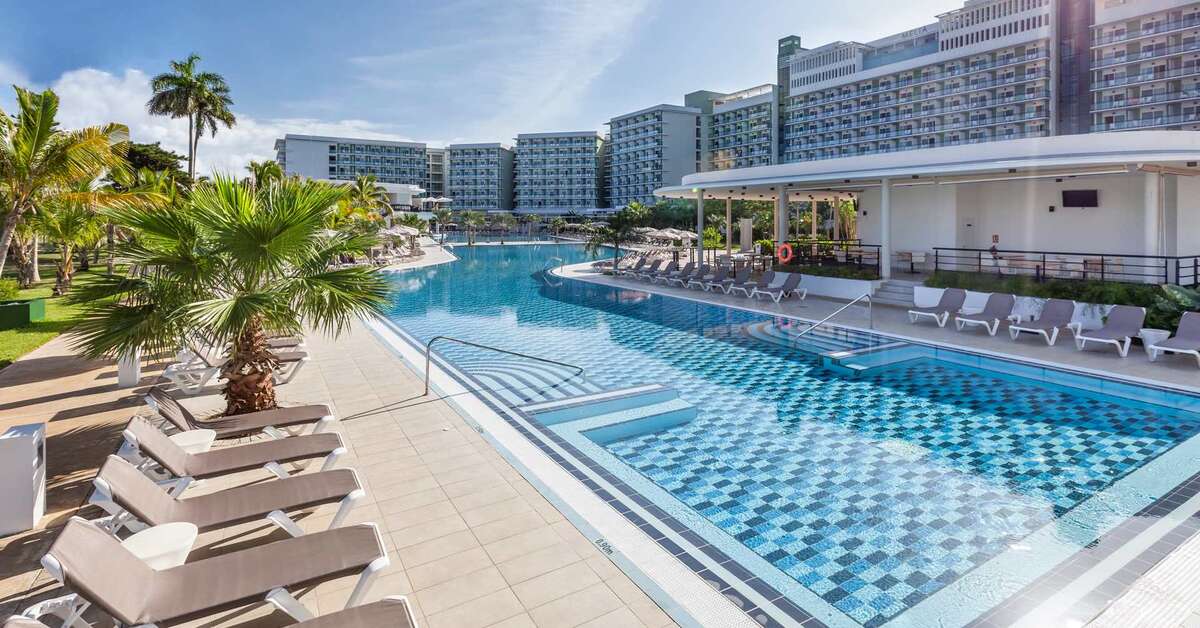 Zwembad van Meliá Internacional Hotel Varadero, Cuba foto 1