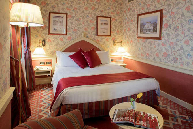 Hotelkamer in Mercure Milano Regency Hotel in Milaan, Italië foto 1