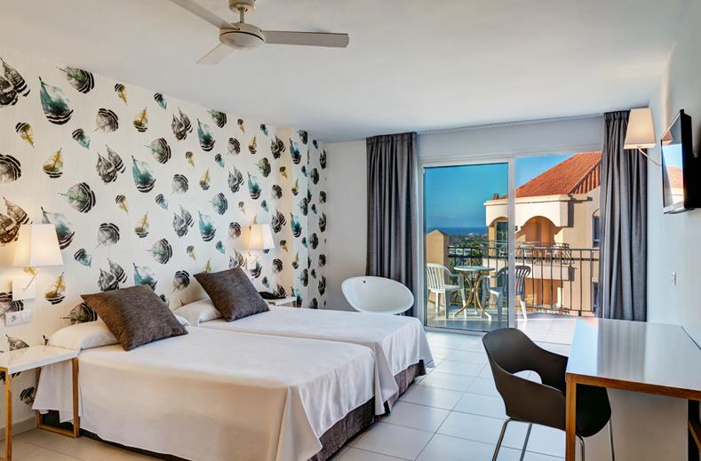 Hotelkamer in Mirador Maspalomas Hotel in Maspalomas, Spanje foto 9