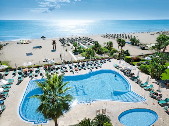 Zwembad van MS Amaragua Hotel in Torremolinos, Spanje foto 1