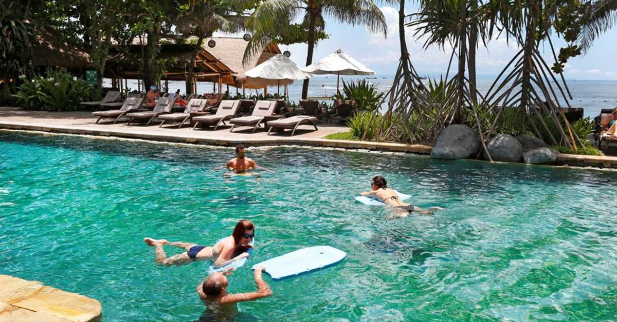 Zwembad van Novotel Hotel Tanjung Benoa, Indonesië foto 2