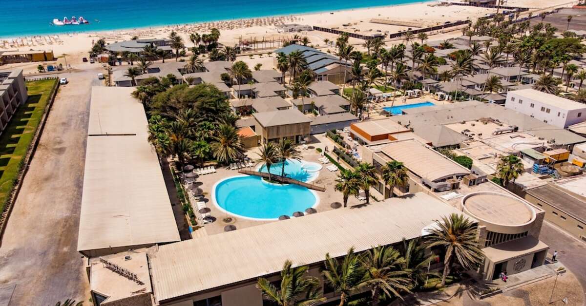 Buitenkant van Oasis Belorizonte Hotel Santa Maria, Kaapverdië foto 2