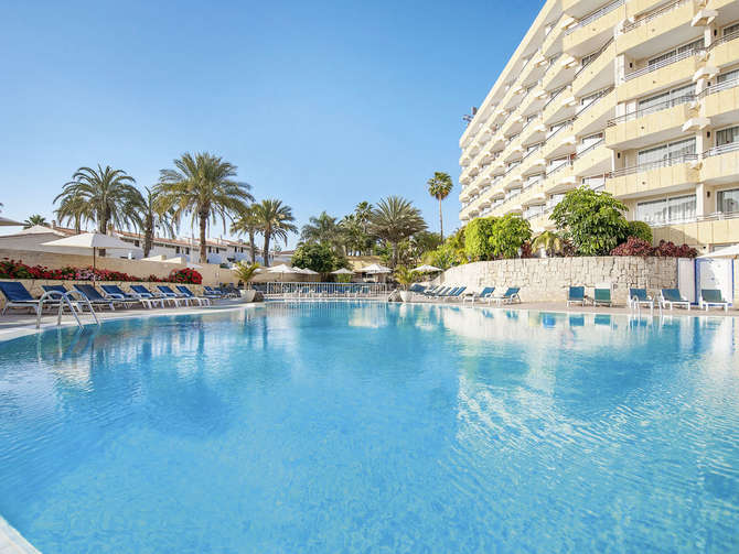 Zwembad van Ole Tropical Tenerife Hotel Playa de las Américas, Spanje foto 1