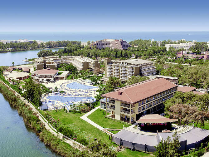 Buitenkant van Marvida Family Eco Hotel in Side, Turkije foto 2