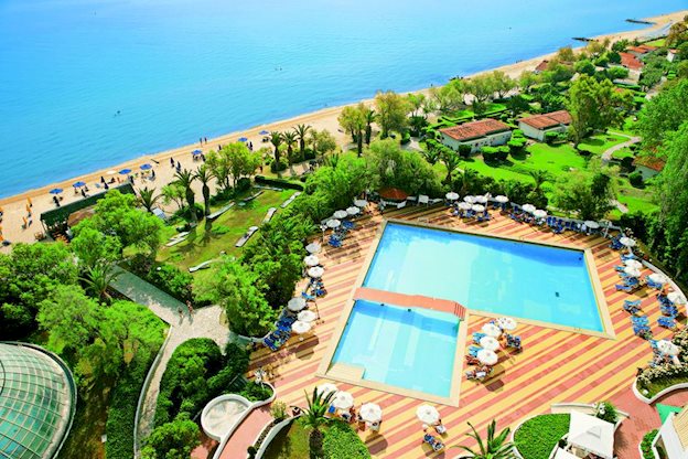 Zwembad van Pallini Beach Hotel in Chalkidiki, Griekenland foto 1