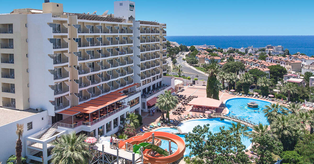 Zwembad van Palmin Hotel Kusadasi, Turkije foto 1