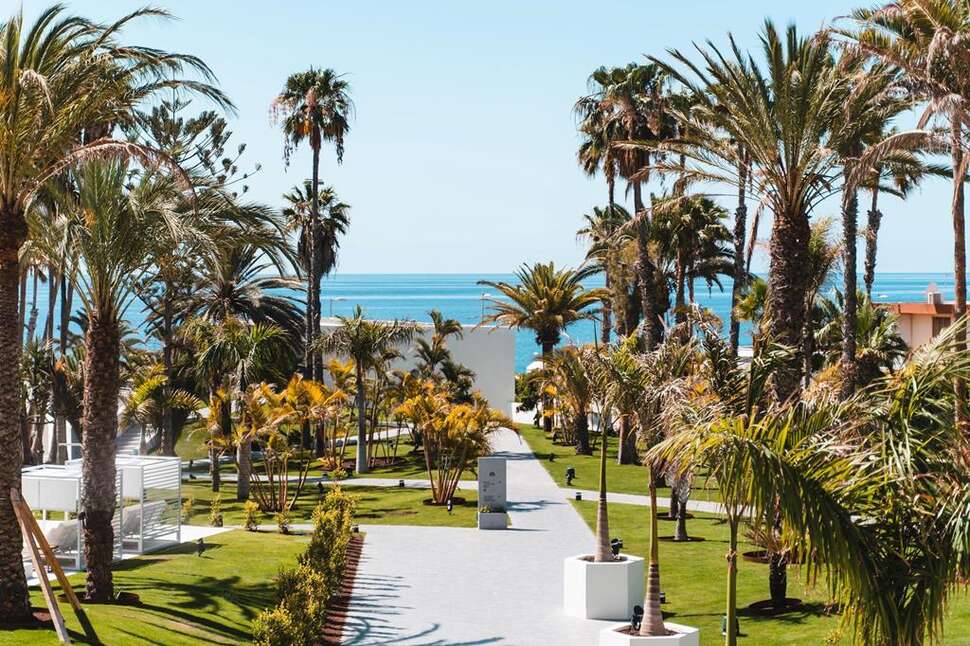 Grasveld bij het Paradisus Gran Canaria By Melia Hotel San Agustin, Spanje foto 3