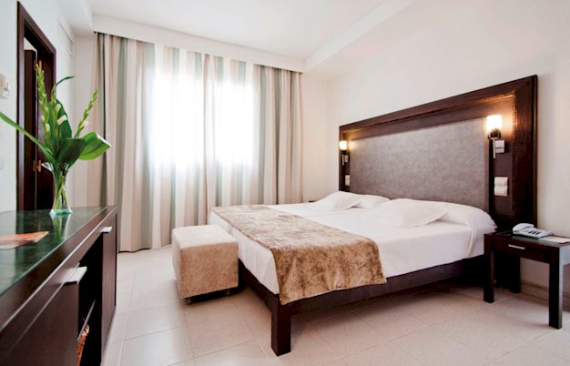 Hotelkamer in Smy Vistamar Portocolom Hotel Porto Colom, Spanje foto 3