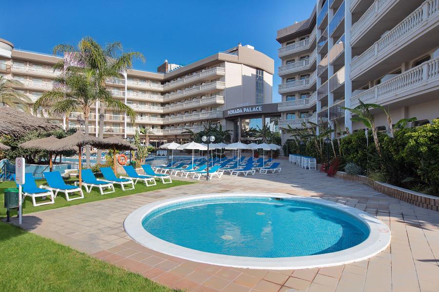 Ponient Dorada Palace Salou: Luxe Vakantie aan de Costa Dorada