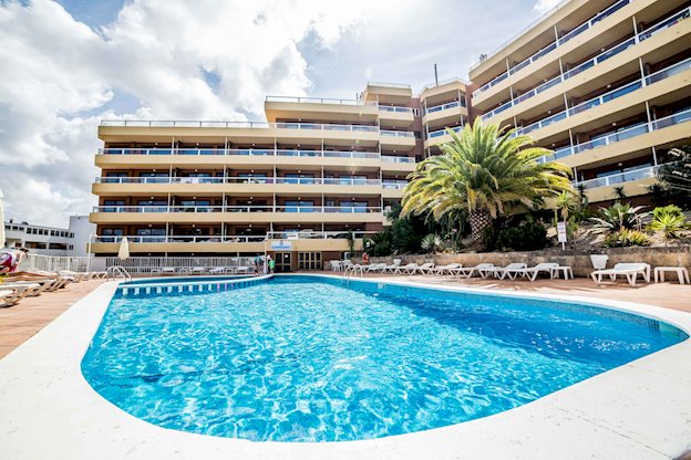 Zwembad van Portofino en Sorrento Hotel in Santa Ponsa, Spanje foto 1