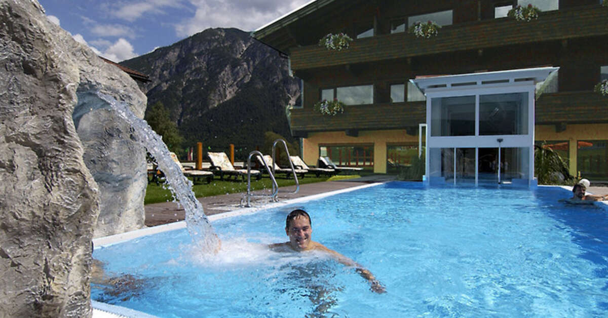 Zwembad van Post am See Hotel Pertisau, Oostenrijk foto 3