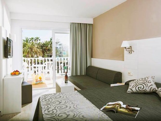 Hotelkamer in Calimera Fido Gardens Hotel in Puerto del Carmen, Spanje foto 3