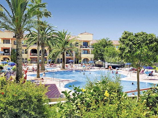 Zwembad van Puente Real Hotel in Torremolinos, Spanje foto 3