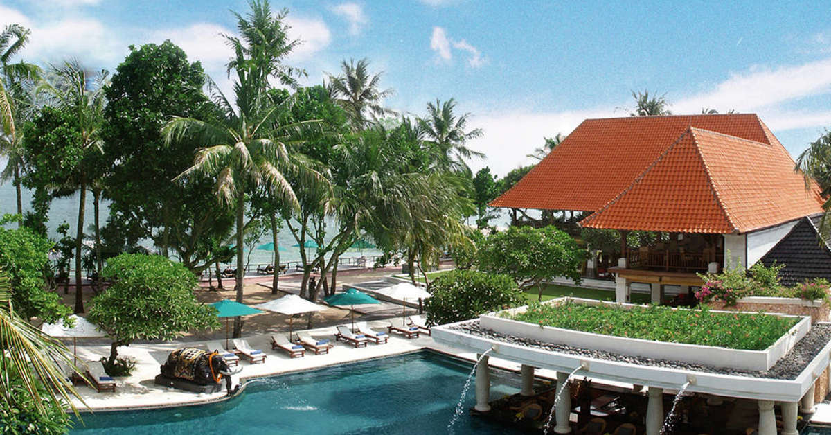 Zwembad van Puri Santrian Hotel Sanur, Indonesie foto 1