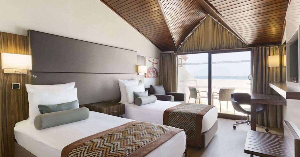 Hotelkamer in Ramada Resort Akbük, Turkije foto 3