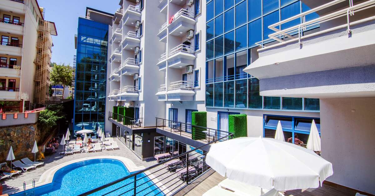 Zwembad van Ramira City Hotel Alanya, Turkije foto 2