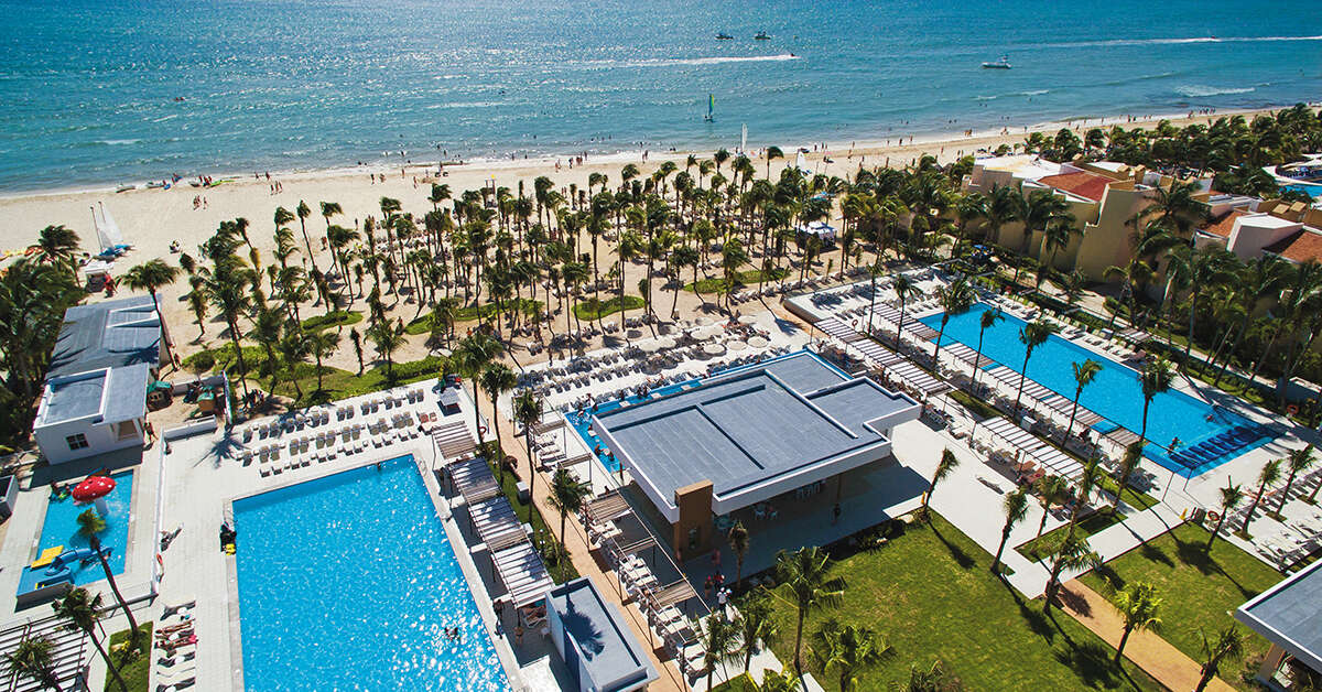 Zwembad van Riu Playacar Hotel Playa Del Carmen, Mexico foto 1