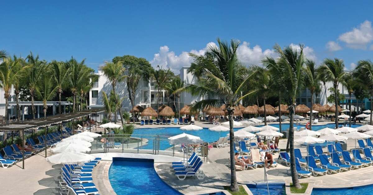 Zwembadzijde bij Riu Yucatan Hotel Playa del Carmen, Mexico foto 2