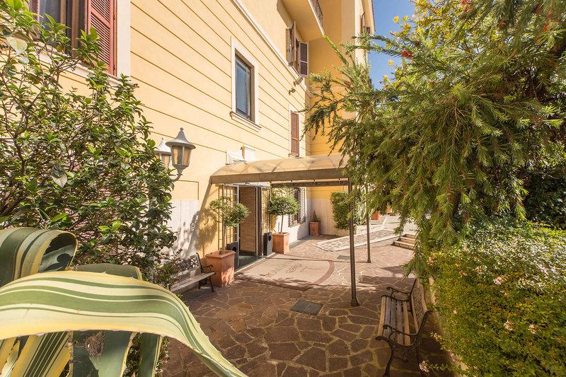 Goedkoopste aanbiedingen voor Romoli in Italie? Altijdbon.nl vergelijkt aanbieders! Altijd de laagste prijs!