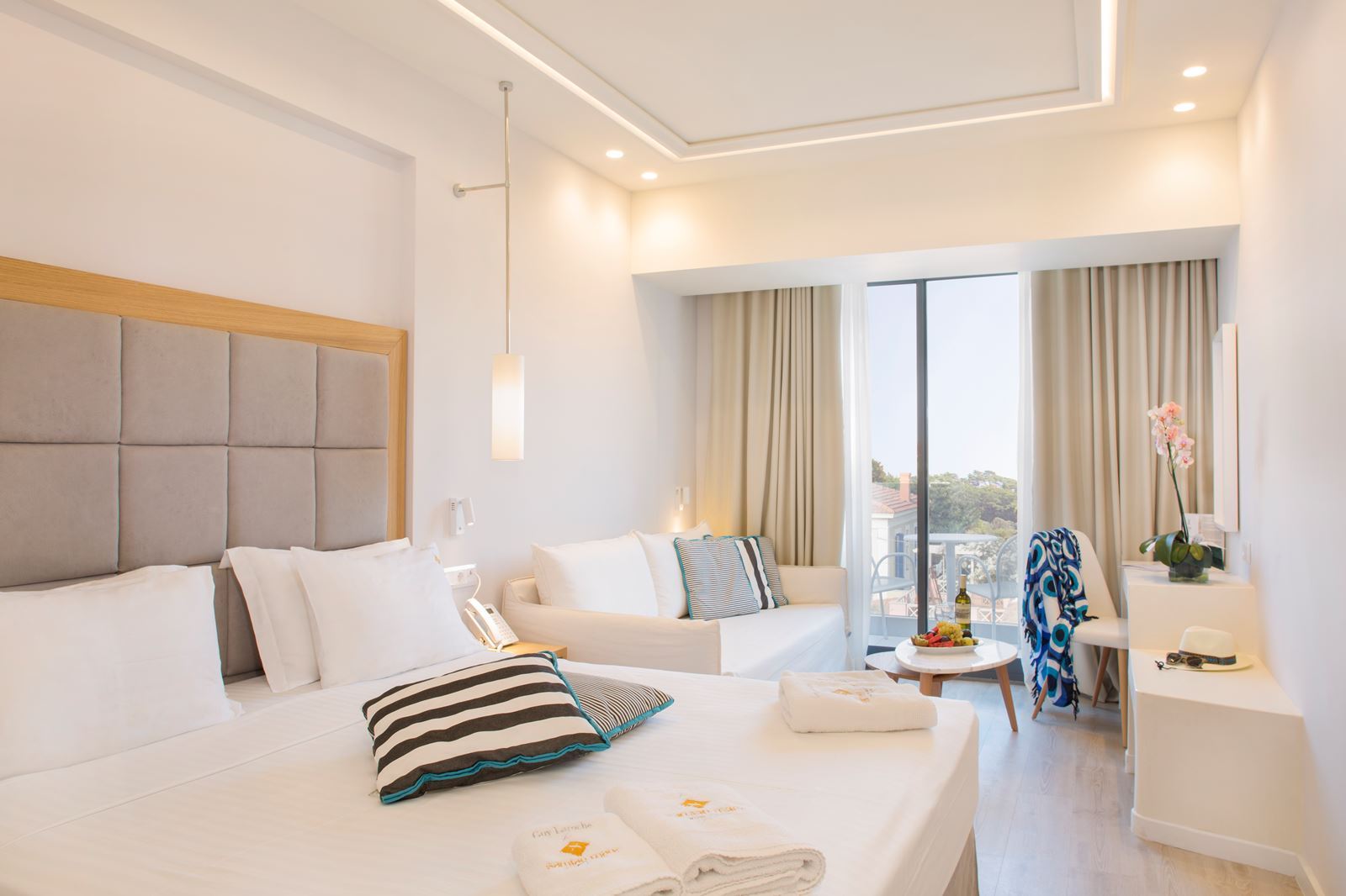 Samian Mare Suites Hotel in Néon Karlovásion, Griekenland foto 4