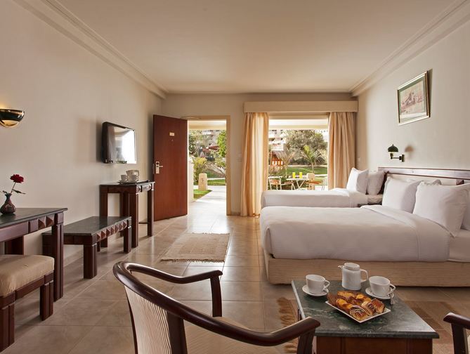 Hotelkamer in Sindbad Aqua Park Resort in Hurghada, Egypte  foto 3