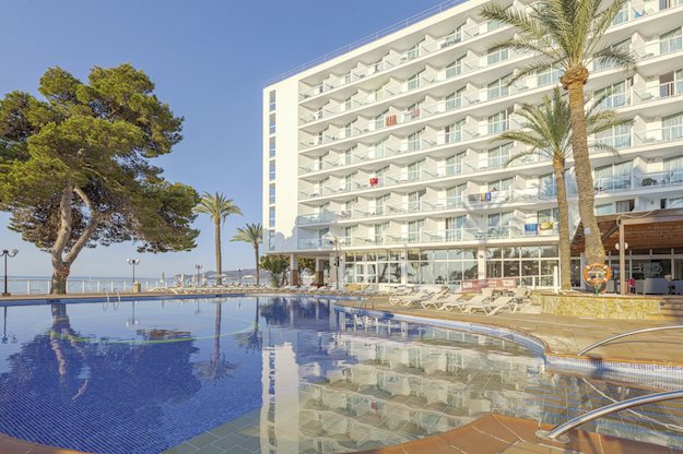 Sirenis Tres Carabelas en Spa Hotel in Ibiza, Spanje foto 7