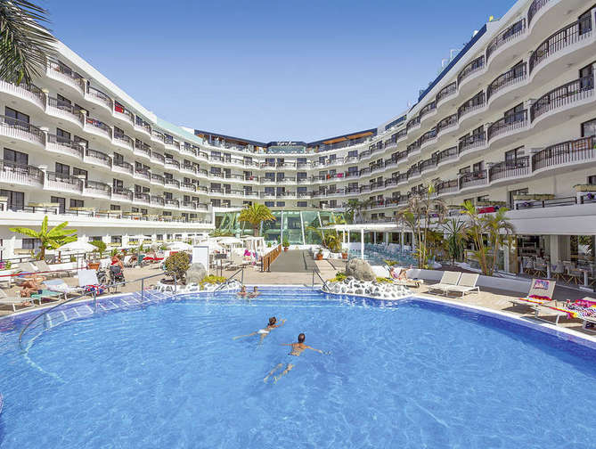 Zwembad van Tigotan Lovers & Friends Hotel in Playa de las Américas, Spanje foto 1