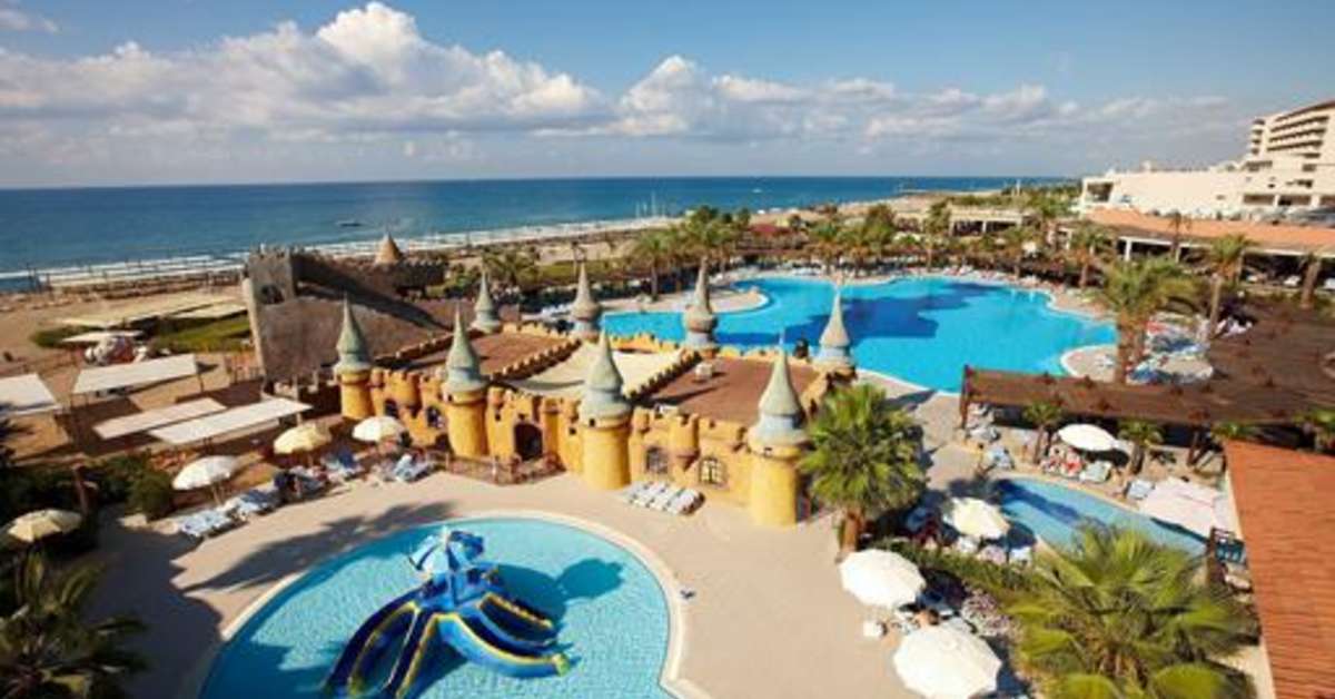 Buitenkant van TUI Blue Palm Garden Hotel Side, Turkije foto 1