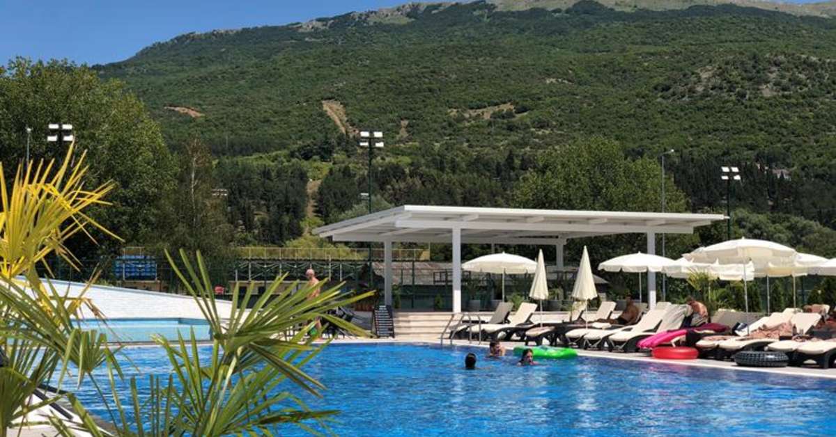Zwembad van Unique Resort Ohrid, Macedonië foto 2