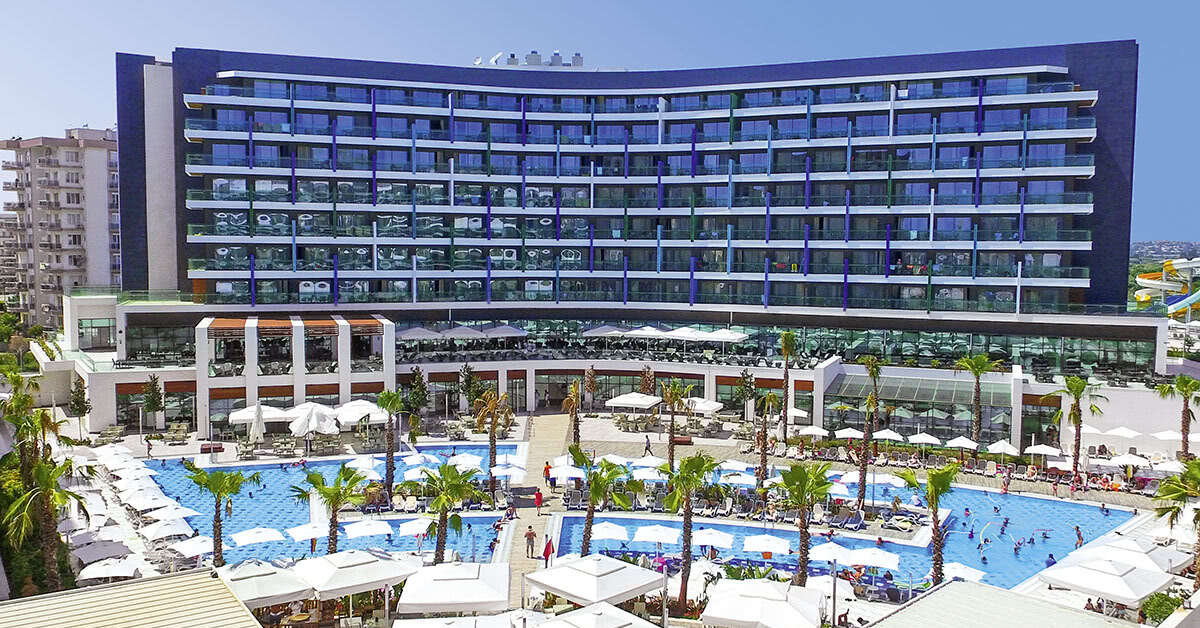Zwembad van Wind Of Lara Spa Hotel Lara Beach, Turkije foto 1