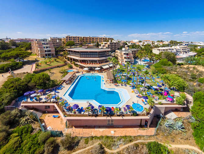 auramar-beach-resort-albufeira-portugal